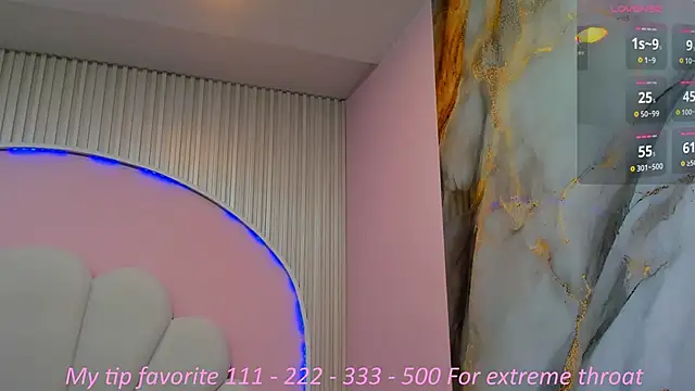 Snapshot of hinata_dolly chatting on October 5, 8:12 am hinata dolly online show from October 5, 8:12 am