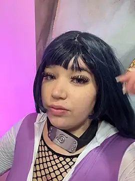 hinata dolly online show from May 2, 11:37 am