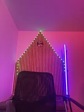 magnumchris online show from February 16, 12:23 pm