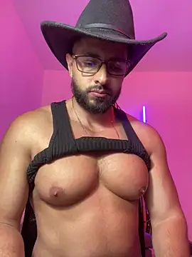 magnumchris online show from February 23, 11:24 pm