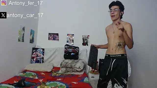 Snapshot of Rimuru17 chatting on January 14, 5:46 am Rimuru17 online show from January 14, 5:46 am