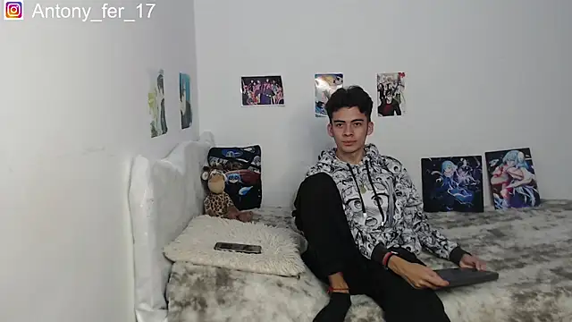 Snapshot of Rimuru17 chatting on February 1, 3:38 am Rimuru17 online show from February 1, 3:38 am