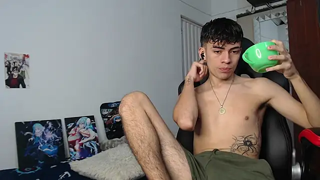 Snapshot of Rimuru17 chatting on February 26, 3:05 am Rimuru17 online show from February 26, 3:05 am