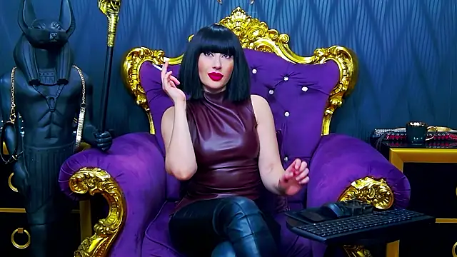 LaraMaeve online show from February 5, 6:07 am