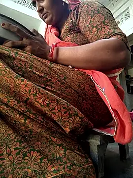 aunty sumy online show from May 16, 10:47 am