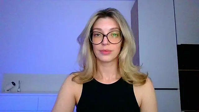 ms Adelina online show from September 15, 5:57 pm