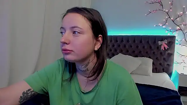 LilaVame online show from October 1, 3:23 am