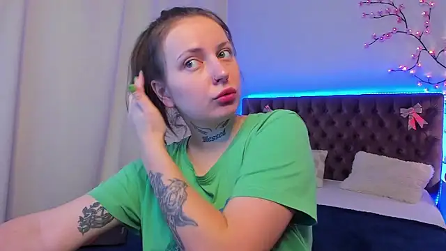 LilaVame online show from October 21, 7:58 pm