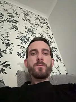 Big8inchUncutCock online show from June 17, 12:07 pm