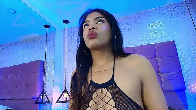 LexieBloom online show from November 20, 3:39 am