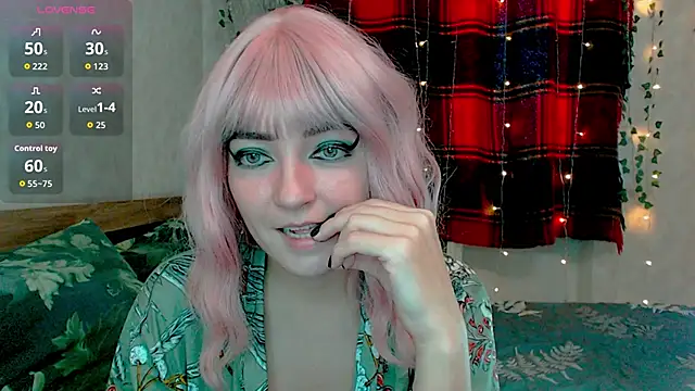 MagicPink online show from December 18, 12:00 pm