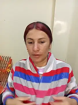 karinnahotdirty online show from November 18, 10:47 pm