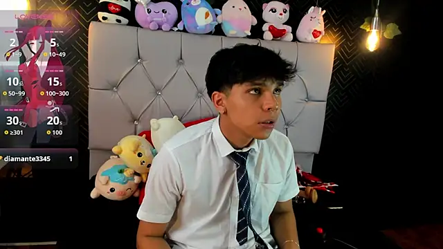 Snapshot of Thiago_Kozak chatting on September 23, 3:04 pm Thiago Kozak online show from September 23, 3:04 pm