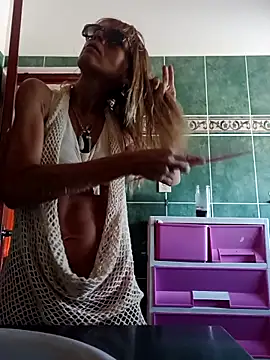 LunaNatural online show from November 20, 7:02 pm