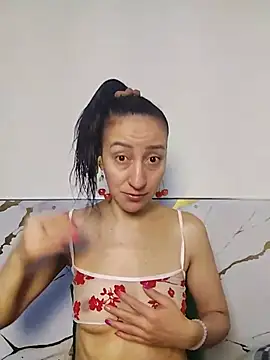 Oriana111 online show from May 15, 12:12 pm