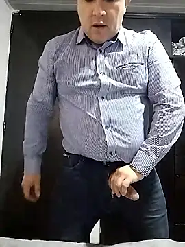 Snapshot of BigCristh79 chatting on March 11, 8:59 pm BigCristh79 online show from March 11, 8:59 pm