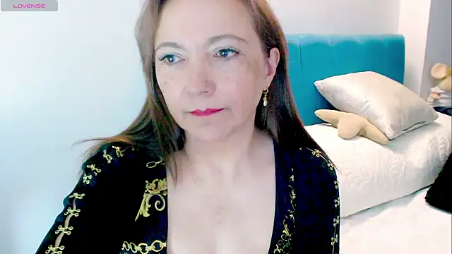 Kendraline1 online show from May 21, 8:27 pm