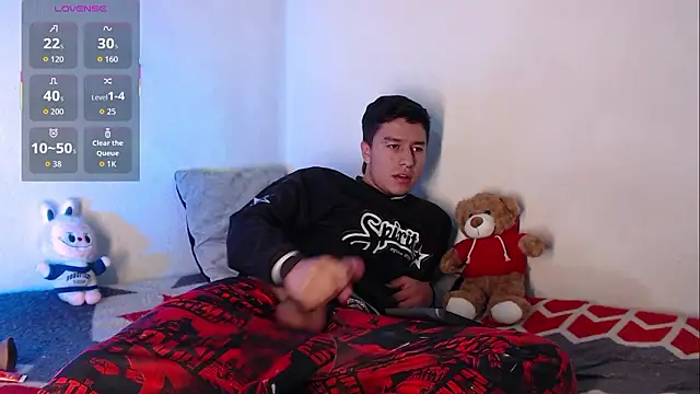 Snapshot of Jhoansitop chatting on March 8, 2:32 pm Jhoansitop online show from March 8, 2:32 pm