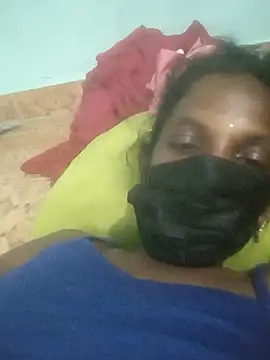 Snapshot of Tamilmona chatting on April 6, 11:22 am Tamilmona online show from April 6, 11:22 am