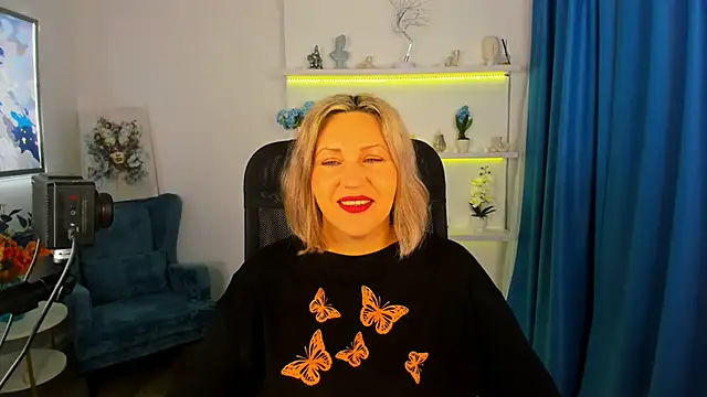 NinaStarle online show from November 27, 4:36 am