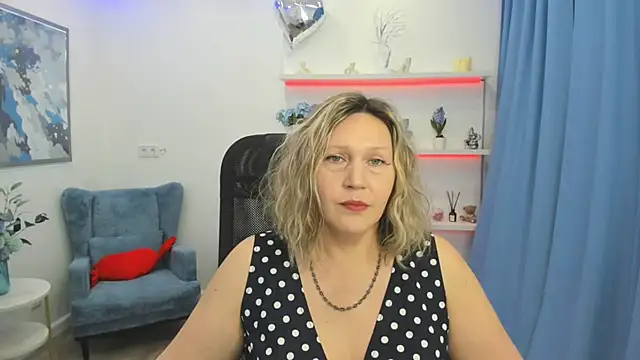 NinaStarle online show from April 27, 11:41 am
