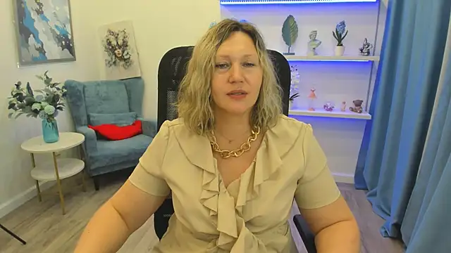 NinaStarle online show from May 16, 10:36 am