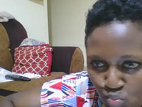 Snapshot of Sweetdate_ chatting on October 20, 6:41 pm Sweetdate online show from October 20, 6:41 pm