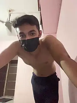 Snapshot of Dark_2465 chatting on April 4, 12:13 pm Dark 2465 online show from April 4, 12:13 pm