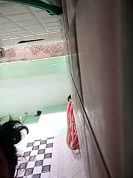 Snapshot of JHILMIL chatting on October 19, 3:29 am JHILMIL online show from October 19, 3:29 am