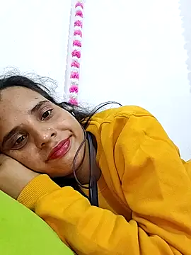 Snapshot of JHILMIL chatting on November 19, 5:57 pm JHILMIL online show from November 19, 5:57 pm