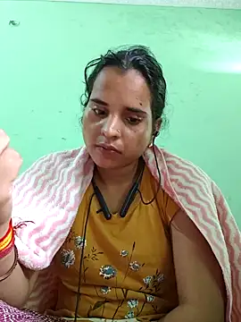 Snapshot of JHILMIL chatting on November 23, 4:12 am JHILMIL online show from November 23, 4:12 am