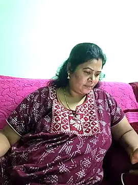 Snapshot of tamilaruvi chatting on April 8, 6:08 pm tamilaruvi online show from April 8, 6:08 pm