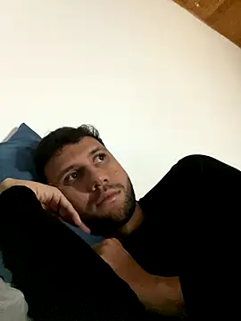 Michaell Spinelly online show from September 18, 8:22 pm