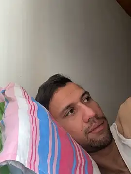 Michaell Spinelly online show from October 8, 5:10 pm