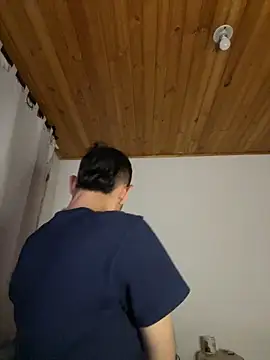 Michaell Spinelly online show from December 22, 4:20 am