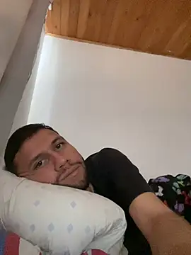 Michaell Spinelly online show from January 12, 8:25 pm