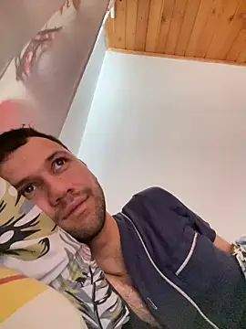 Michaell Spinelly online show from February 8, 1:25 pm