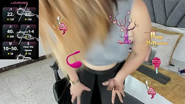 Cailinmilf online show from October 23, 10:41 pm