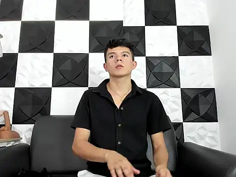 AndyFame1 online show from December 3, 6:39 pm