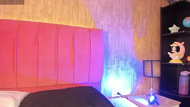 Kendra kobein online show from February 28, 8:21 pm