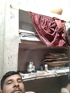 couple 71 online show from February 19, 4:52 am