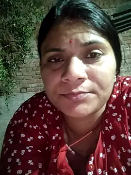 Snapshot of couple_71 chatting on May 24, 6:02 pm couple 71 online show from May 24, 6:02 pm