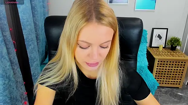 KatherineePierce online show from September 24, 4:21 pm