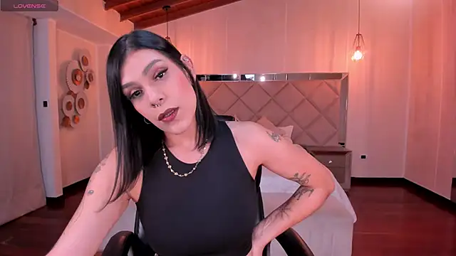 SarahYates online show from September 27, 4:17 am