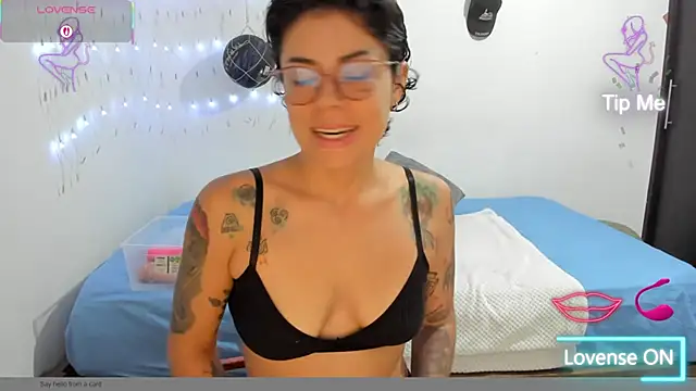 natt op online show from March 18, 11:41 pm