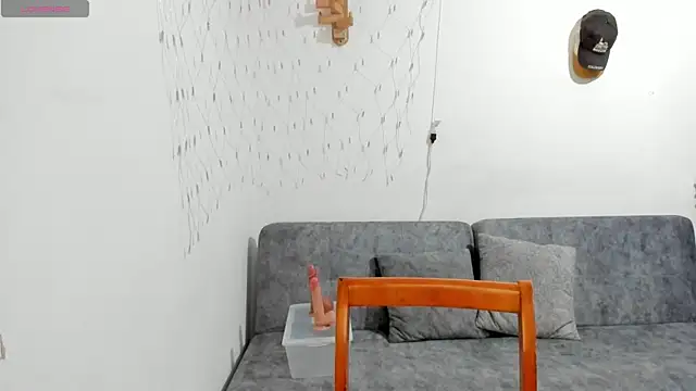 Snapshot of natt_op chatting on April 9, 11:32 pm natt op online show from April 9, 11:32 pm