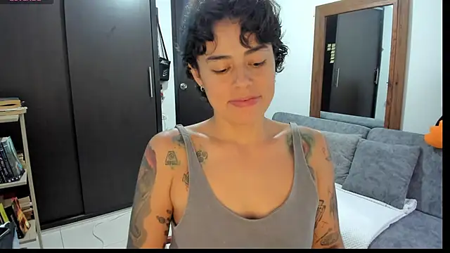 Snapshot of natt_op chatting on May 17, 10:39 pm natt op online show from May 17, 10:39 pm