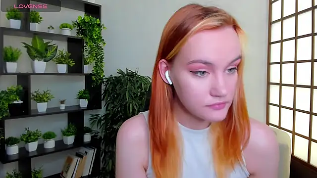 Ida FaneStain online show from October 19, 2:45 am