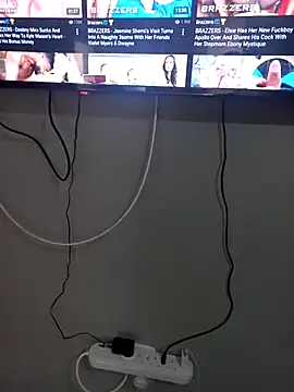 dickmancrazy online show from April 8, 9:31 am