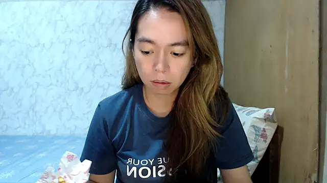 B0rn2Porn online show from September 21, 10:00 pm